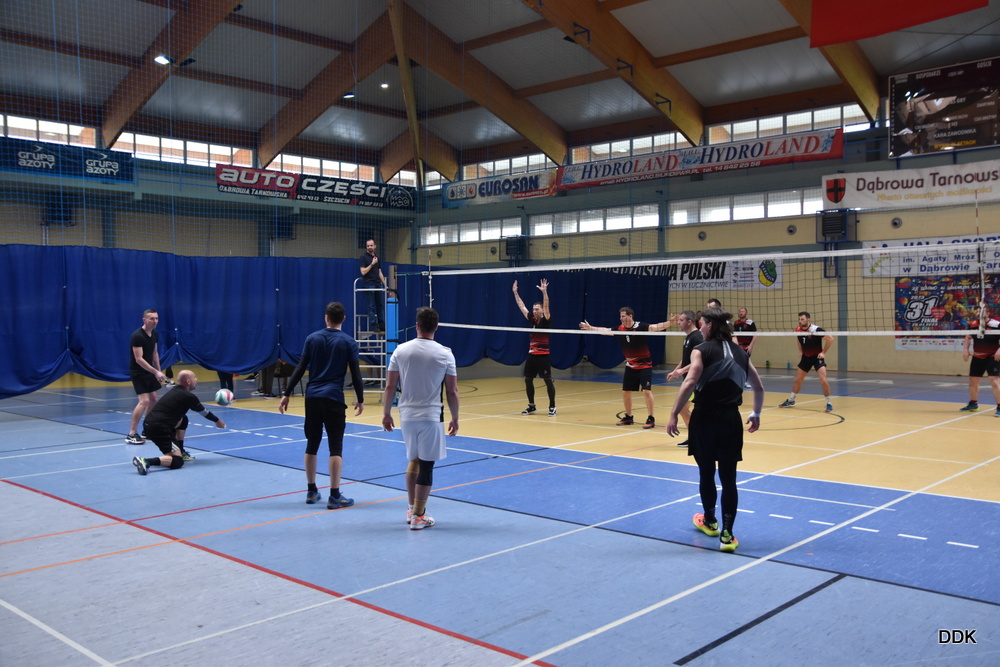 337281102 254491986907580 4017662700246212438 n Pierwsza odsłona Wielkanocnego Turnieju Siatkówki o Puchar Burmistrza za nami!