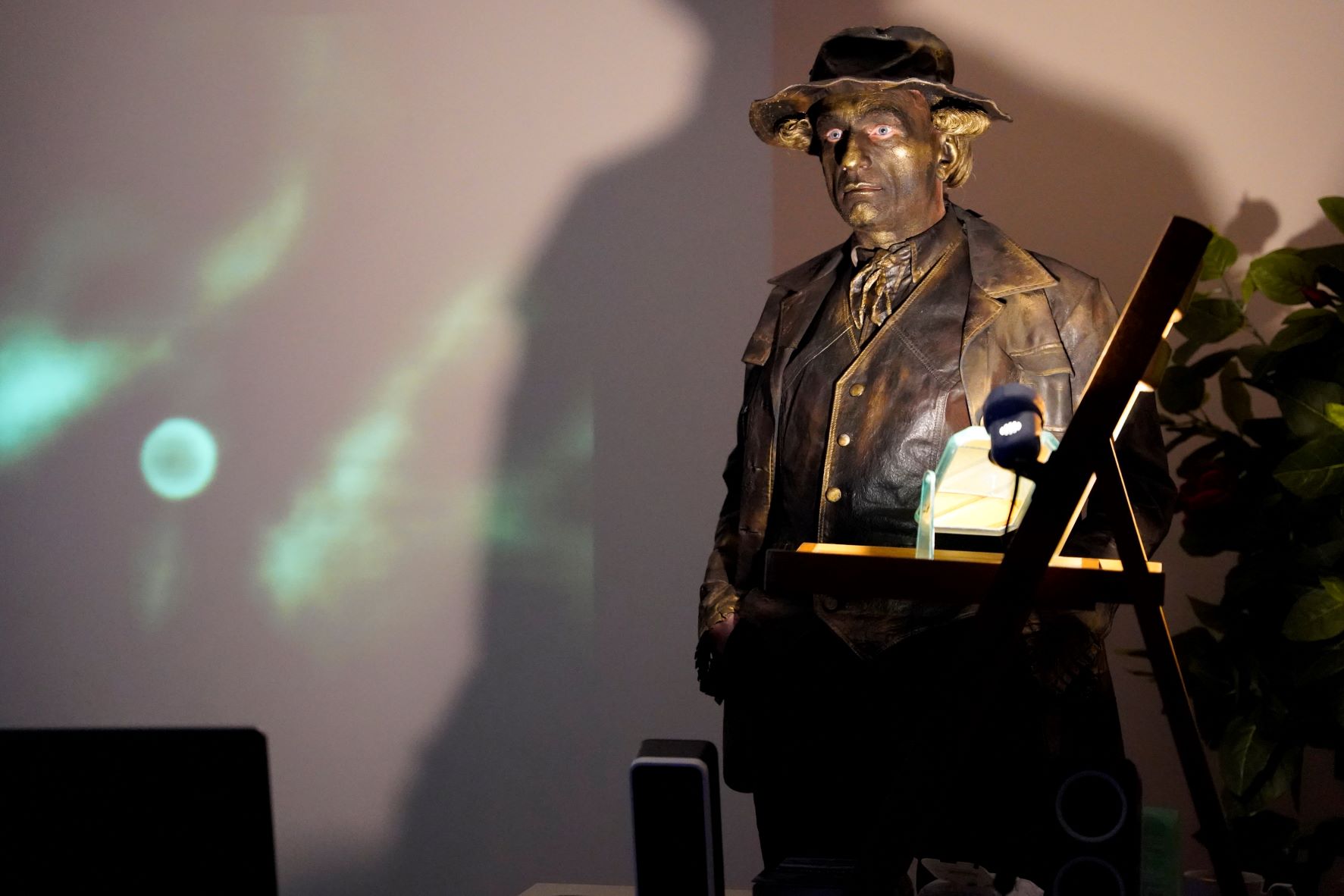 DSC0362 „SPOTKANIA Z CIEKAWYM CZŁOWIEKIEM” W MBP