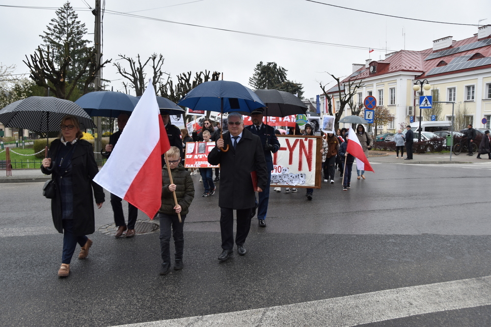 06 DSC 0026 Dąbrowskie Obchody Dnia Pamięci Ofiar Zbrodni Katyńskiej
