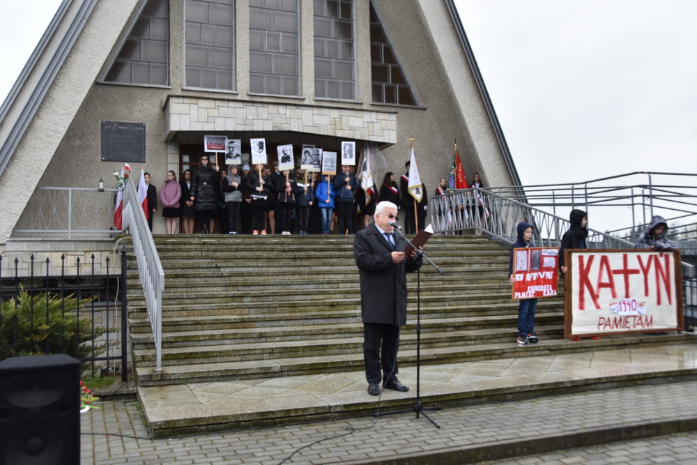 21 DSC 0088 Dąbrowskie Obchody Dnia Pamięci Ofiar Zbrodni Katyńskiej