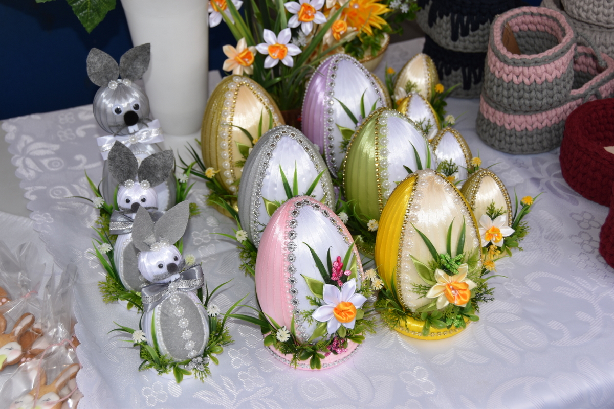 21 DSC 0973 Odbył się V Dąbrowski Kiermasz Wielkanocny. Mieszkańcy poczuli atmosferę świąt.