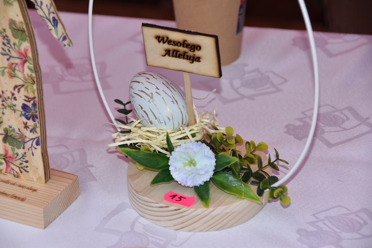 24 DSC 0976 Odbył się V Dąbrowski Kiermasz Wielkanocny. Mieszkańcy poczuli atmosferę świąt.