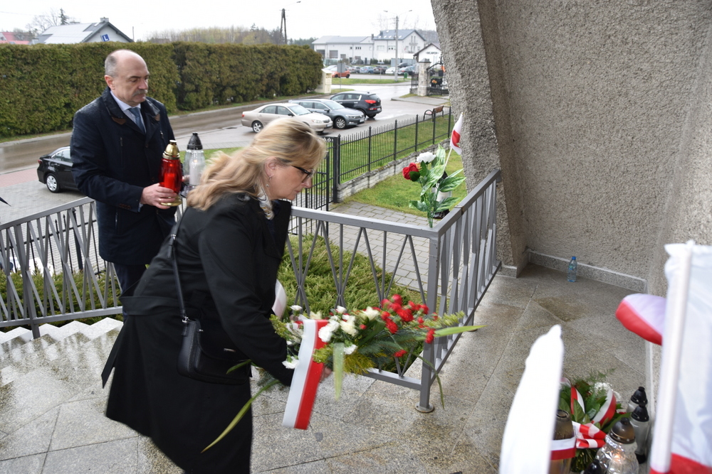 32 DSC 0122 Dąbrowskie Obchody Dnia Pamięci Ofiar Zbrodni Katyńskiej