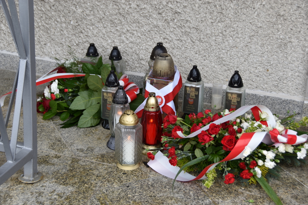 37 DSC 0134 Dąbrowskie Obchody Dnia Pamięci Ofiar Zbrodni Katyńskiej