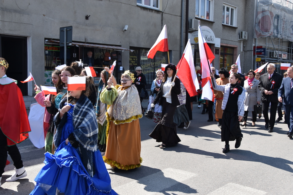 40 DSC 0148 Wielki Szkolny Korowód Postaci Historycznych