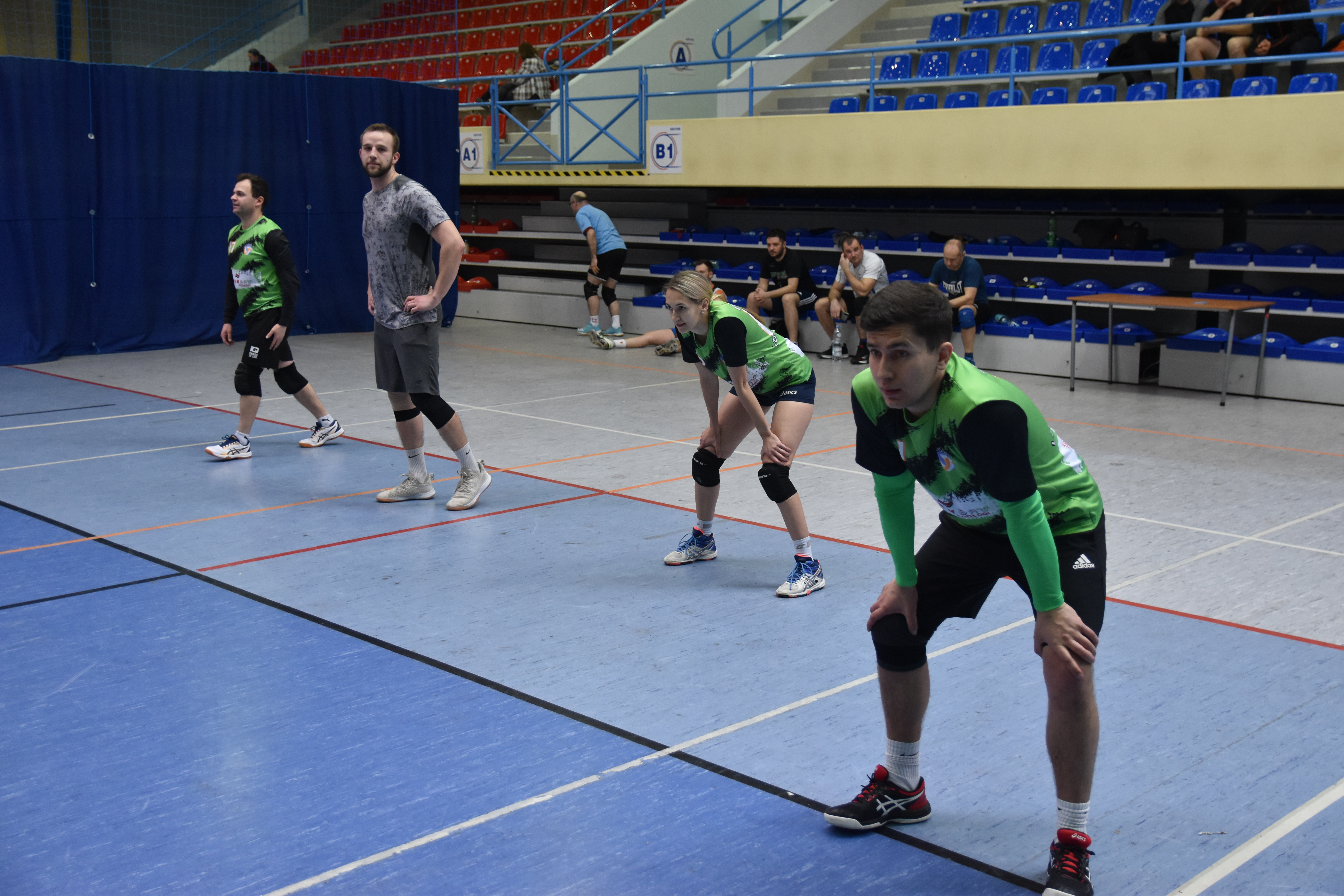 DSC 0807 RADŁÓW ZWYCIĘZCĄ WIELKANOCNEGO TURNIEJU SIATKÓWKI O PUCHAR BURMISTRZA DĄBROWY TARNOWSKIEJ