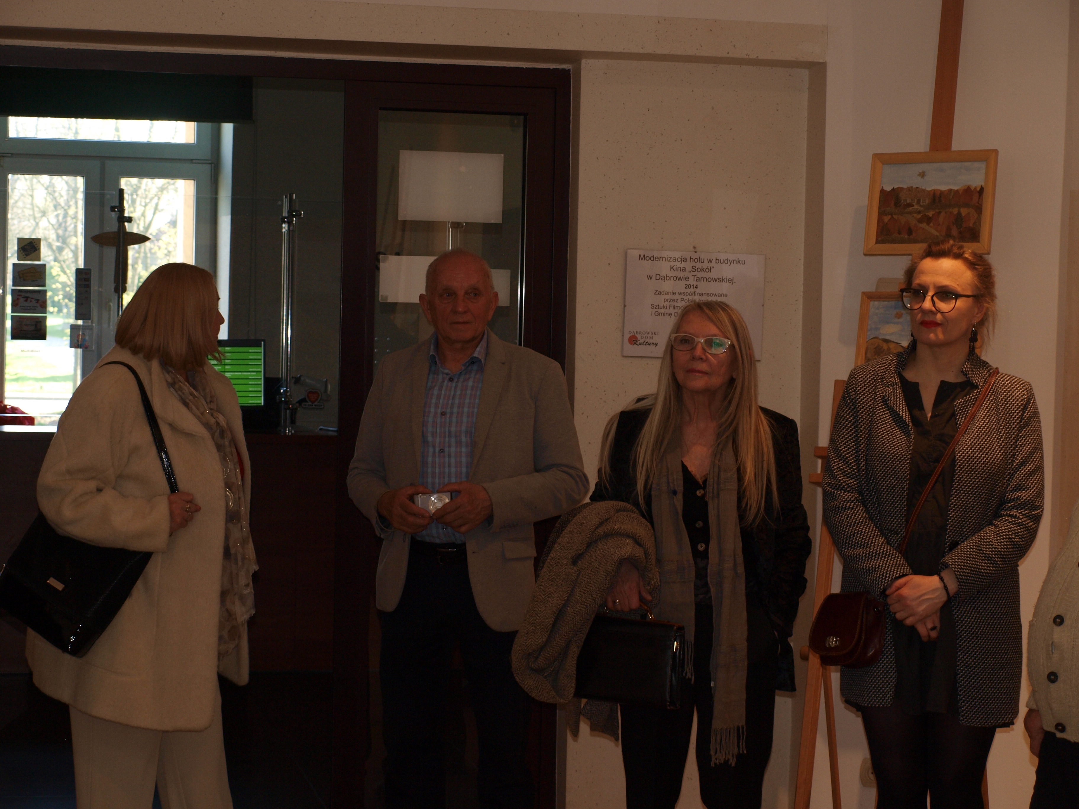 P1013189 FLOROGRAFY ALBINY RÓG – NOWA WYSTAWA W DDK