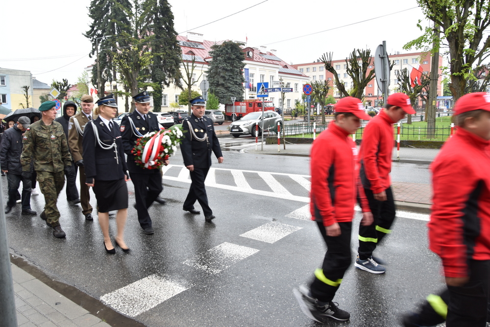 006 DSC 0255 Dąbrowa Tarnowska uczciła 232. rocznicę uchwalenia Konstytucji 3 Maja