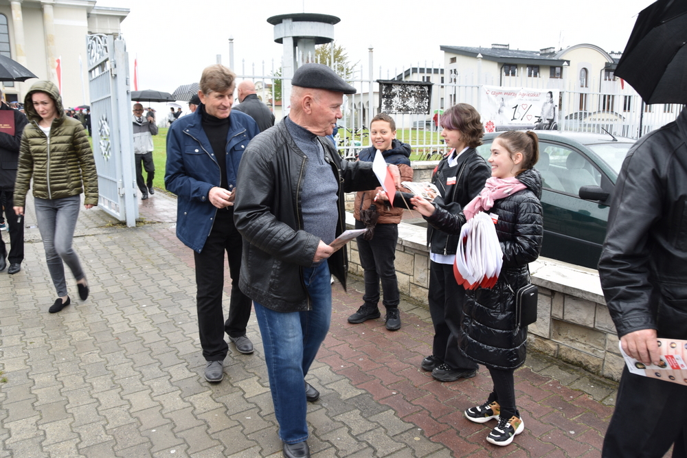 035 DSC 0337 Dąbrowa Tarnowska uczciła 232. rocznicę uchwalenia Konstytucji 3 Maja