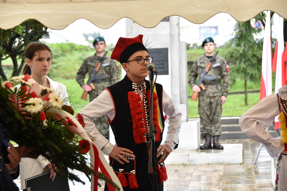 071 DSC 0423 Dąbrowa Tarnowska uczciła 232. rocznicę uchwalenia Konstytucji 3 Maja