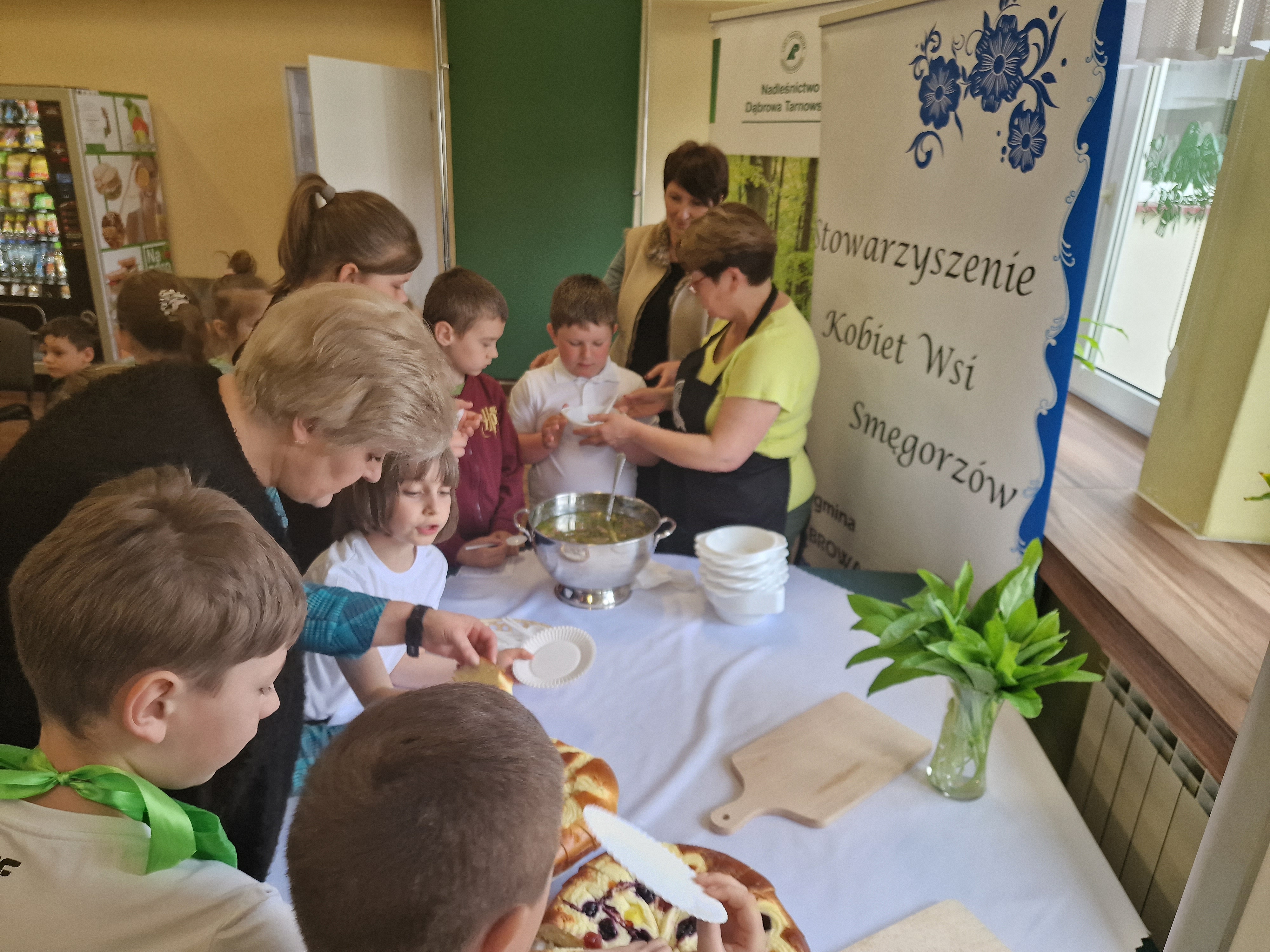 20230425 104040 Stowarzyszenie Kobiet Wsi Smęgorzów realizuje projekt „Dobrze znamy leśne skarby”