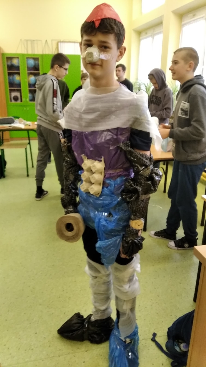 340228781 1593192747860226 735573093118810330 n Stowarzyszenie Kobiet Wsi Smęgorzów realizuje projekt „Dobrze znamy leśne skarby”