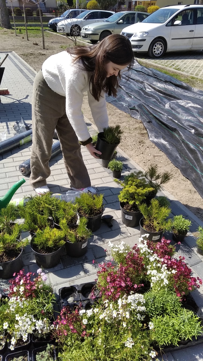 340423093 909583633670911 1791311994826397926 n Stowarzyszenie Kobiet Wsi Smęgorzów realizuje projekt „Dobrze znamy leśne skarby”