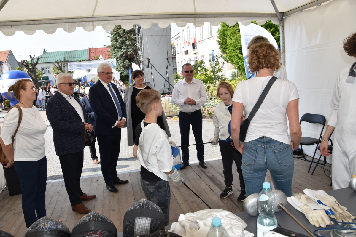 67 DSC 0600 Dąbrowa Tarnowska w minioną sobotę była kolejnym przystankiem na trasie plenerowych ,,Rozgrzewek z Funduszami Europejskimi”