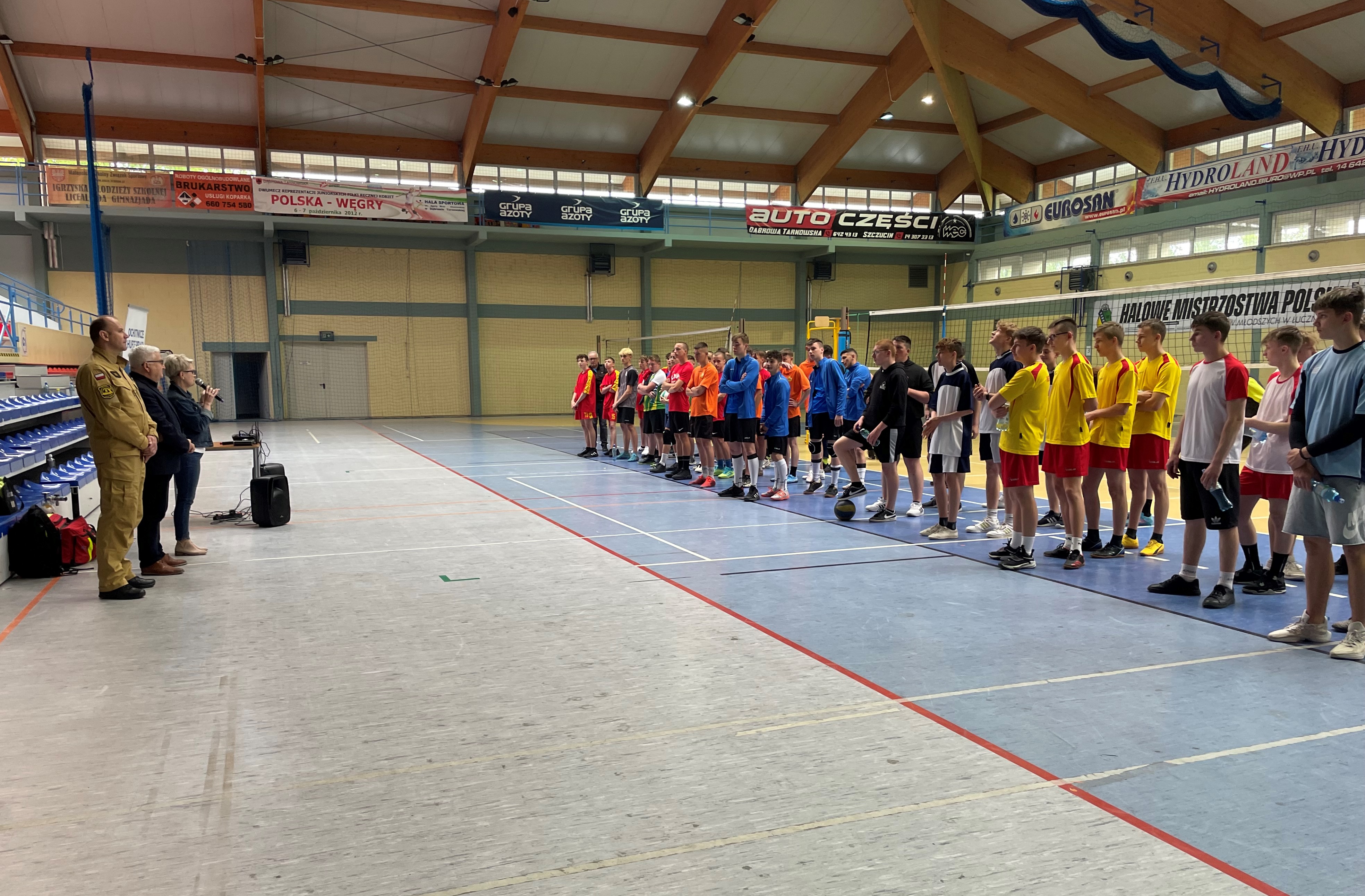 %name VI Wojewódzki Turniej Piłki Siatkowej Chłopców OHP w Dąbrowie Tarnowskiej