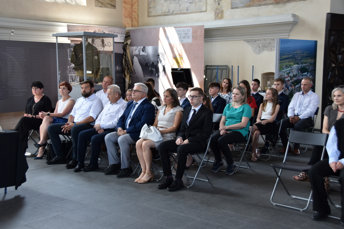 05 DSC 0137 Stypendia Burmistrza Dąbrowy Tarnowskiej