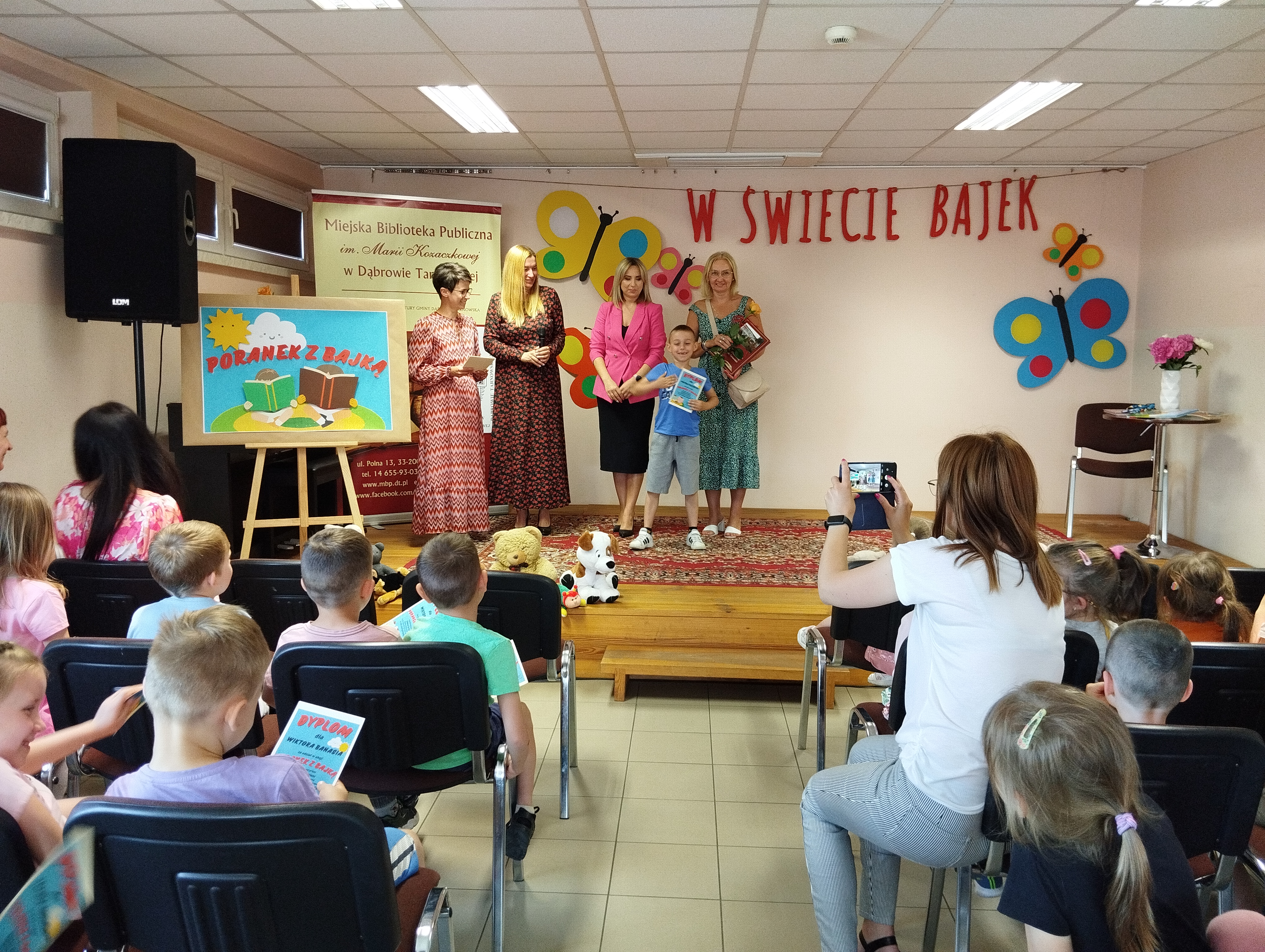 1685695179778 Finałowy „Poranek z Bajką” w MBP