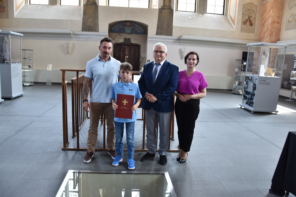 30 DSC 0243 Stypendia Burmistrza Dąbrowy Tarnowskiej