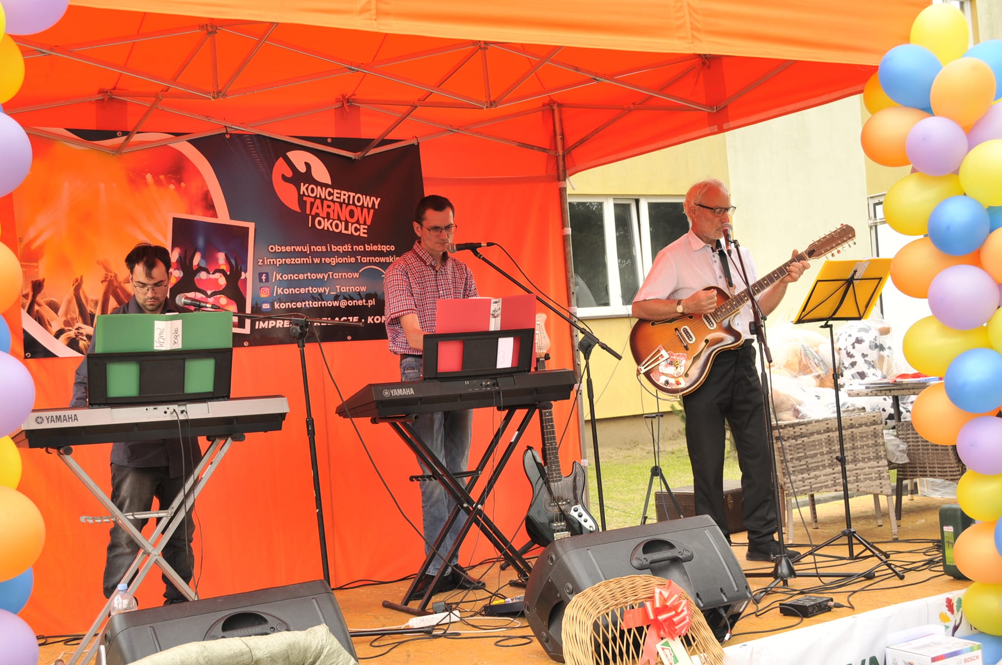 355307551 568850118761259 7779860829149680549 n ,,Dobro. Im więcej go dajesz tym więcej dostajesz . XII Charytatywny Festyn ,,Pomocnej Dłoni