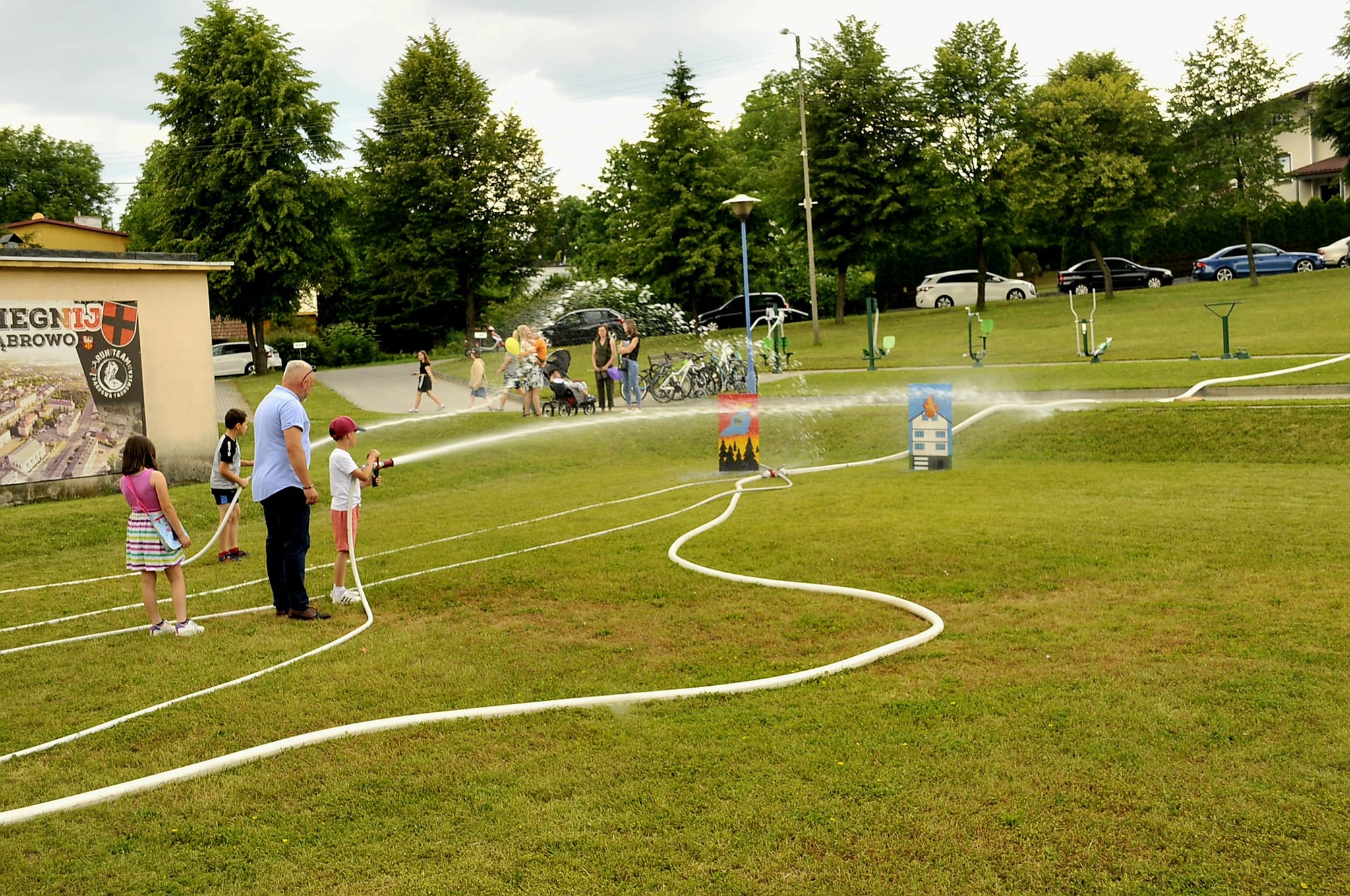 355474558 568850472094557 6926720951537481136 n ,,Dobro. Im więcej go dajesz tym więcej dostajesz . XII Charytatywny Festyn ,,Pomocnej Dłoni