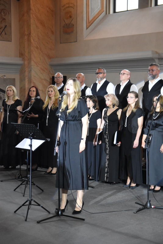 5 DSC 0099 W dąbrowskiej synagodze zaśpiewał SOLski chór z Tarnowa