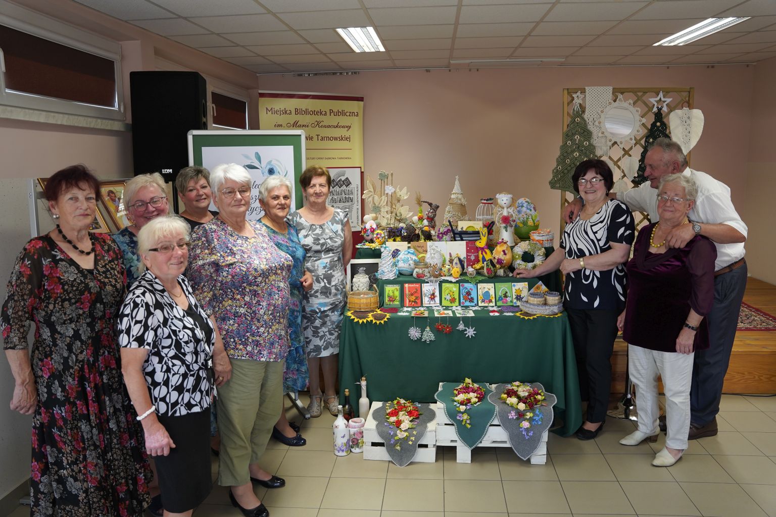 DSC1466 10 LAT WARSZTATÓW ARTYSTYCZNYCH DZIAŁAJĄCYCH PRZY MBP