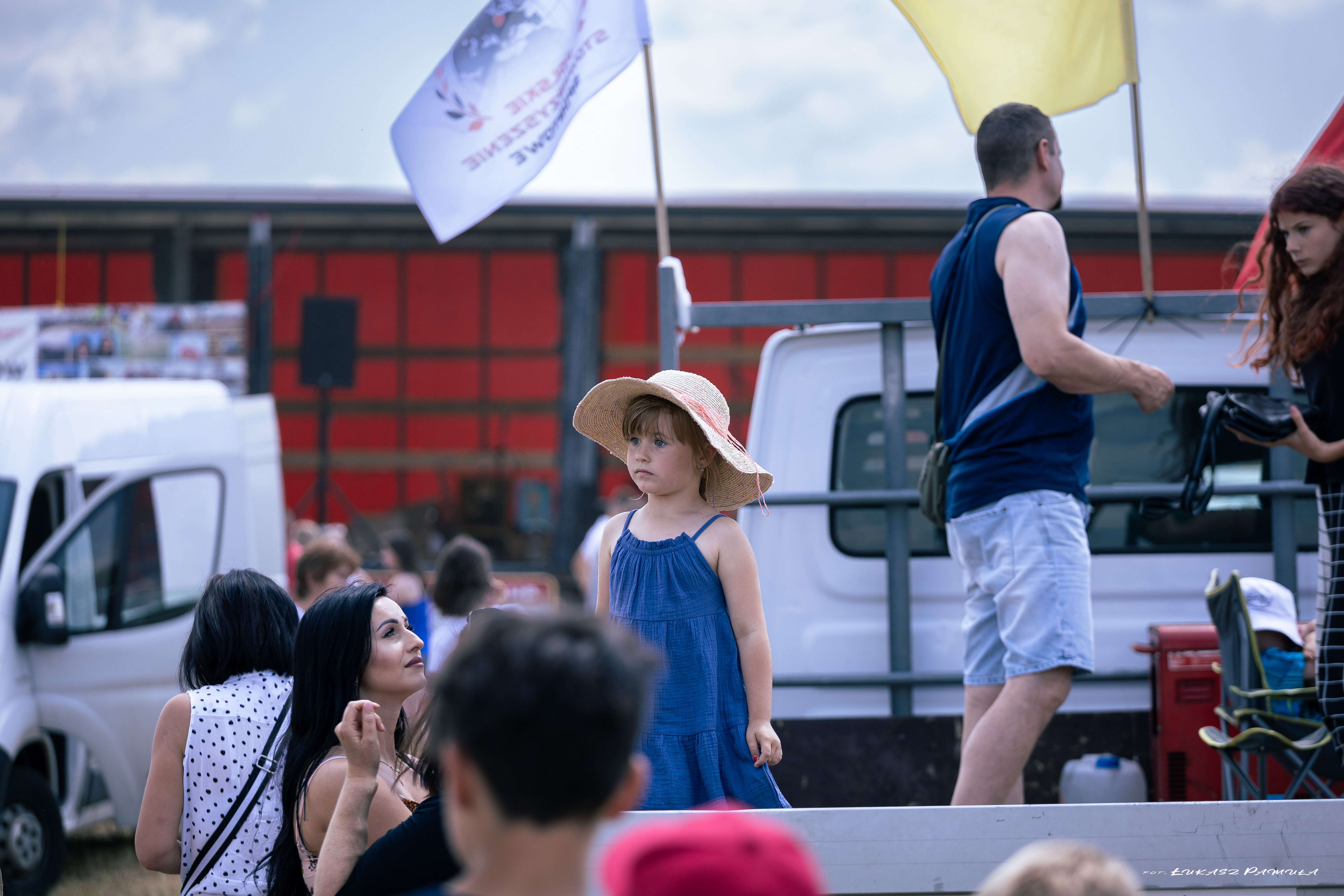WrakRace25.05.2023 37 Wrak Race ze wsparciem dla małego Nikodema na ,,lądowisku” w Morzychnie zgromadził tłumy mieszkańców z Powiśla i okolic