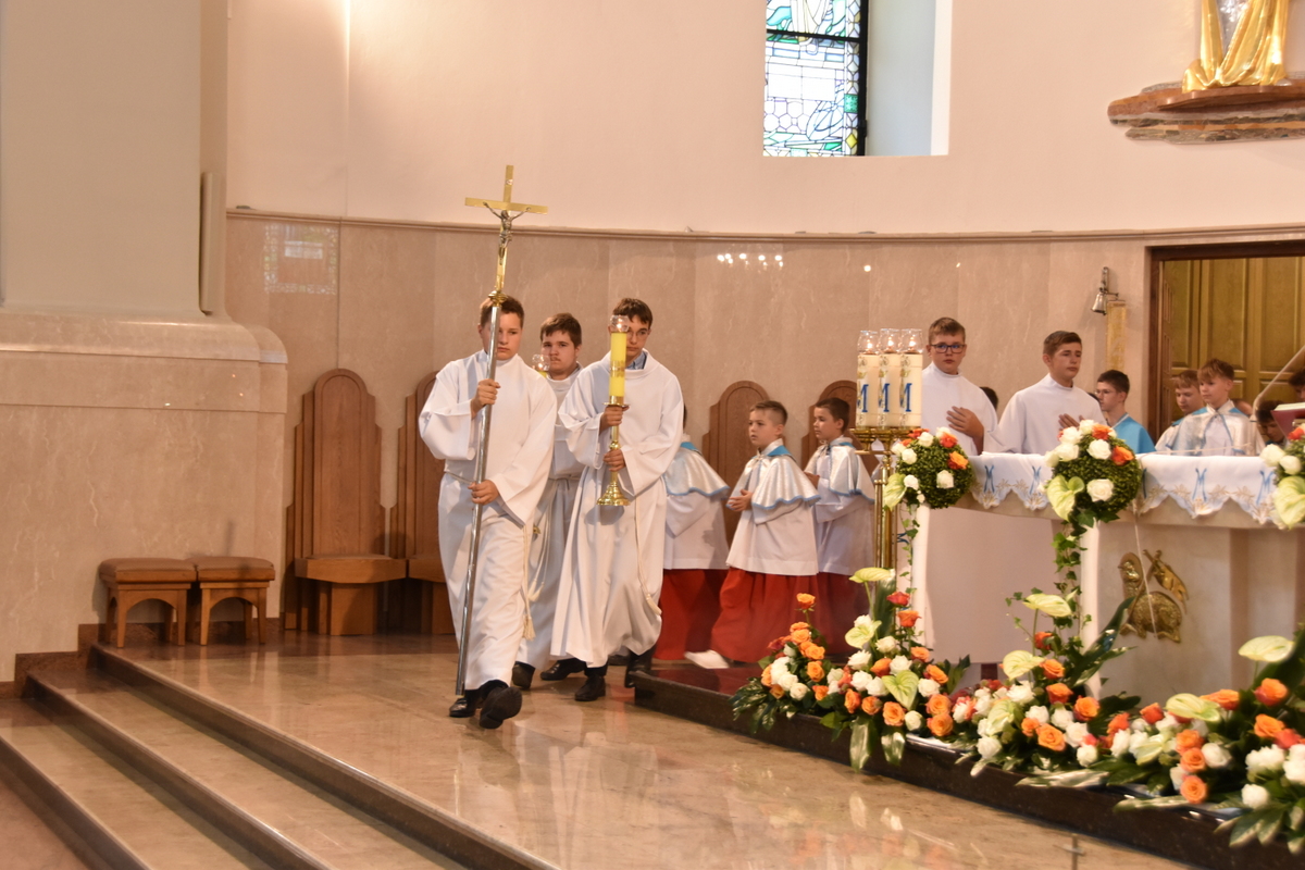 03 DSC 0259 Uroczystości odpustowe oraz jubileusz 25 lecia pracy duszpasterskiej w naszej parafii ks. Zbigniewa