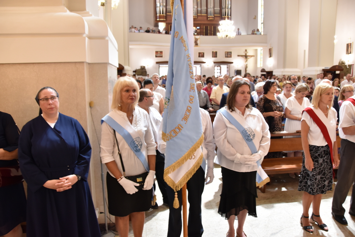 22 DSC 0341 Uroczystości odpustowe oraz jubileusz 25 lecia pracy duszpasterskiej w naszej parafii ks. Zbigniewa