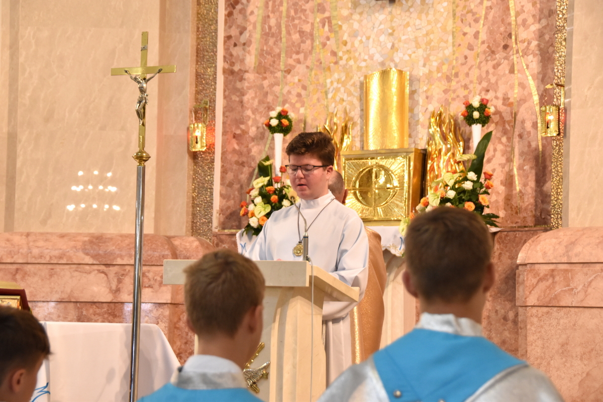 29 DSC 0367 Uroczystości odpustowe oraz jubileusz 25 lecia pracy duszpasterskiej w naszej parafii ks. Zbigniewa