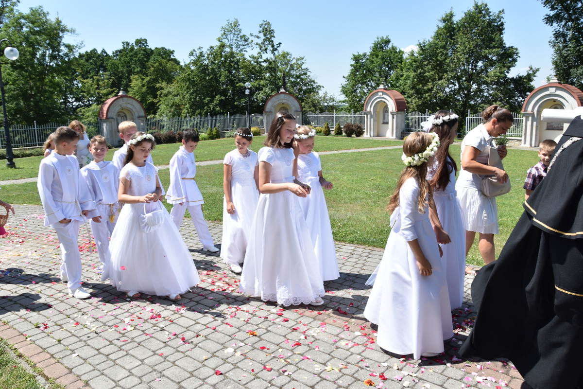 40 DSC 0403 Uroczystości odpustowe oraz jubileusz 25 lecia pracy duszpasterskiej w naszej parafii ks. Zbigniewa