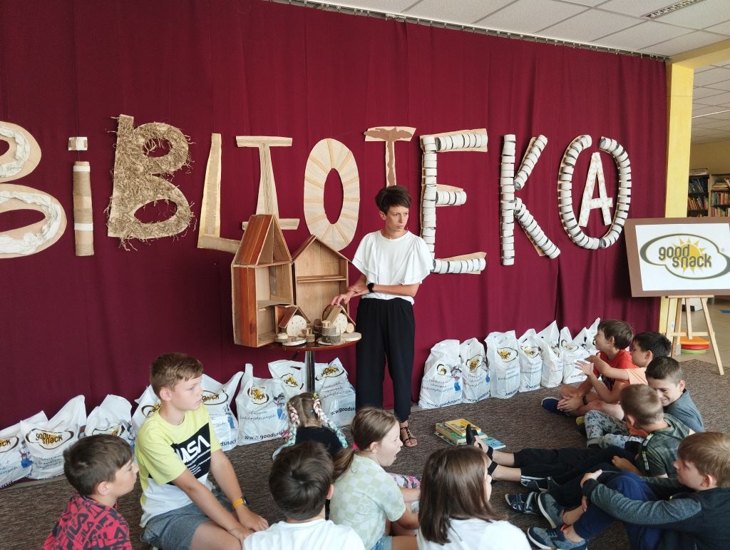 image0091 Zajęcia ekologiczne „BibliotEK(A)” w Oddziale dla Dzieci Miejskiej Biblioteki Publicznej im. Marii Kozaczkowej w Dąbrowie Tarnowskiej