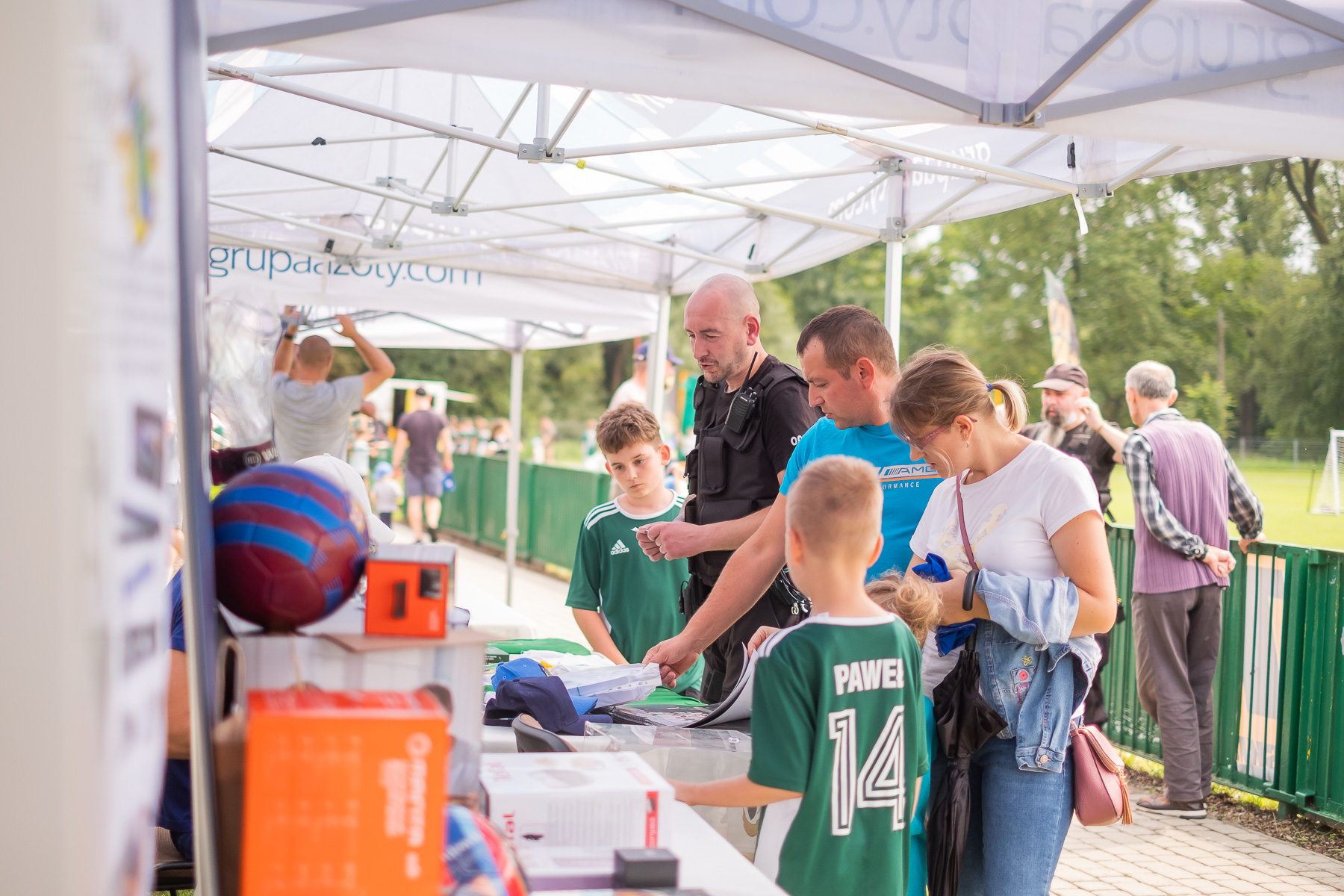 0351 Festyn Rodzinny organizowany przez klub Dąbrovia oraz Urząd Miejski w Dąbrowie Tarnowskiej