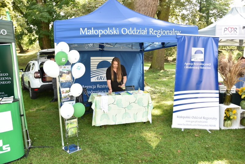 062 DSC 0875 Święto Plonów i Targi Gospodarcze na Powiślu Dąbrowskim