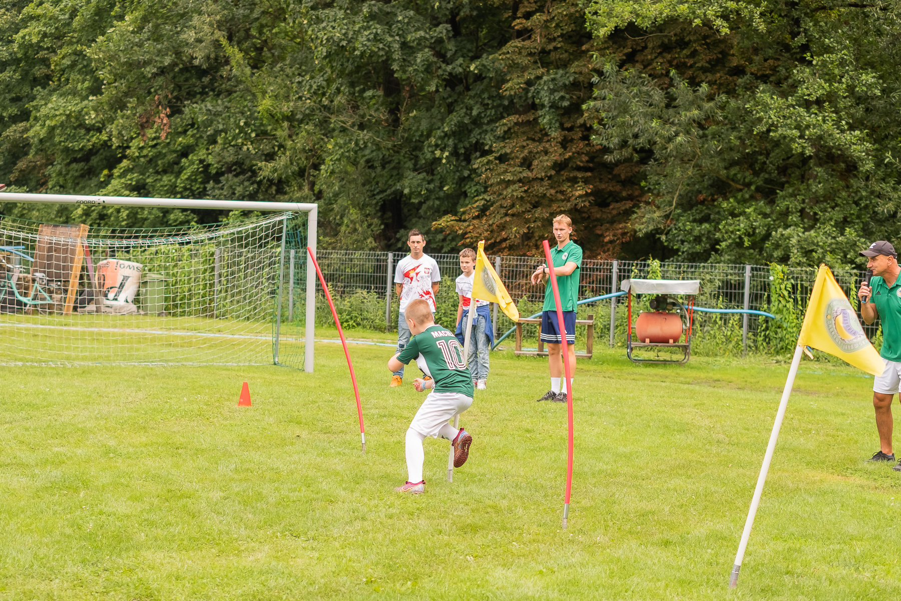 0691 Festyn Rodzinny organizowany przez klub Dąbrovia oraz Urząd Miejski w Dąbrowie Tarnowskiej