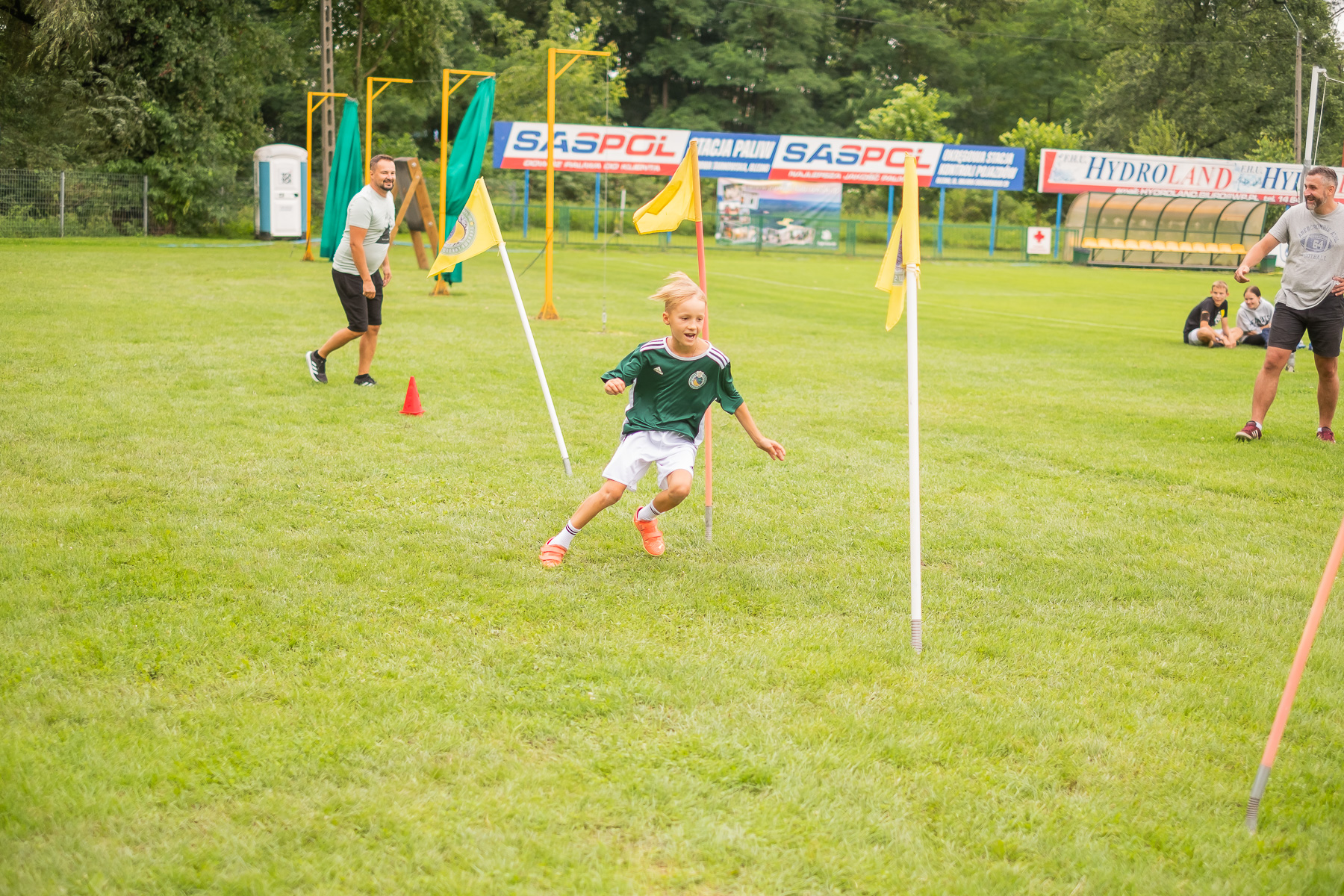 0951 Festyn Rodzinny organizowany przez klub Dąbrovia oraz Urząd Miejski w Dąbrowie Tarnowskiej