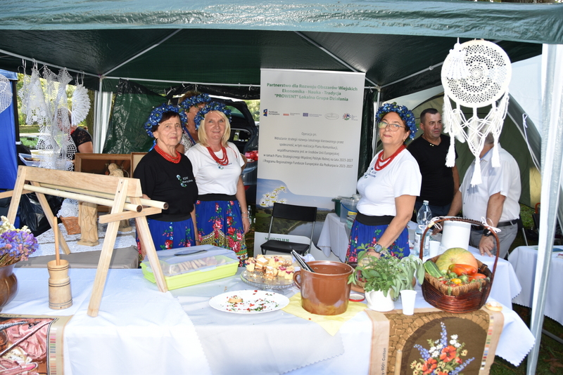 098 DSC 0995 Święto Plonów i Targi Gospodarcze na Powiślu Dąbrowskim