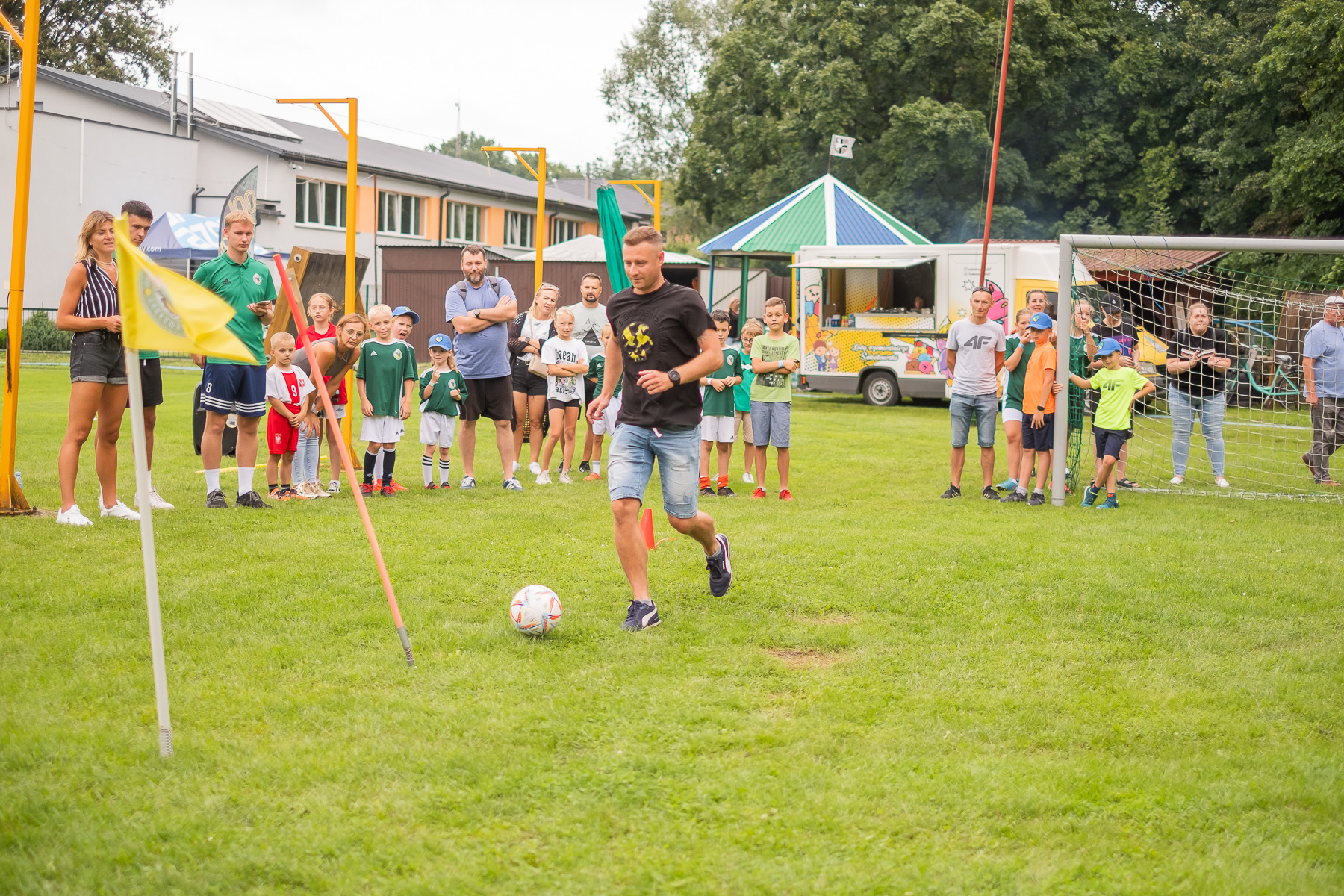 0981 Festyn Rodzinny organizowany przez klub Dąbrovia oraz Urząd Miejski w Dąbrowie Tarnowskiej