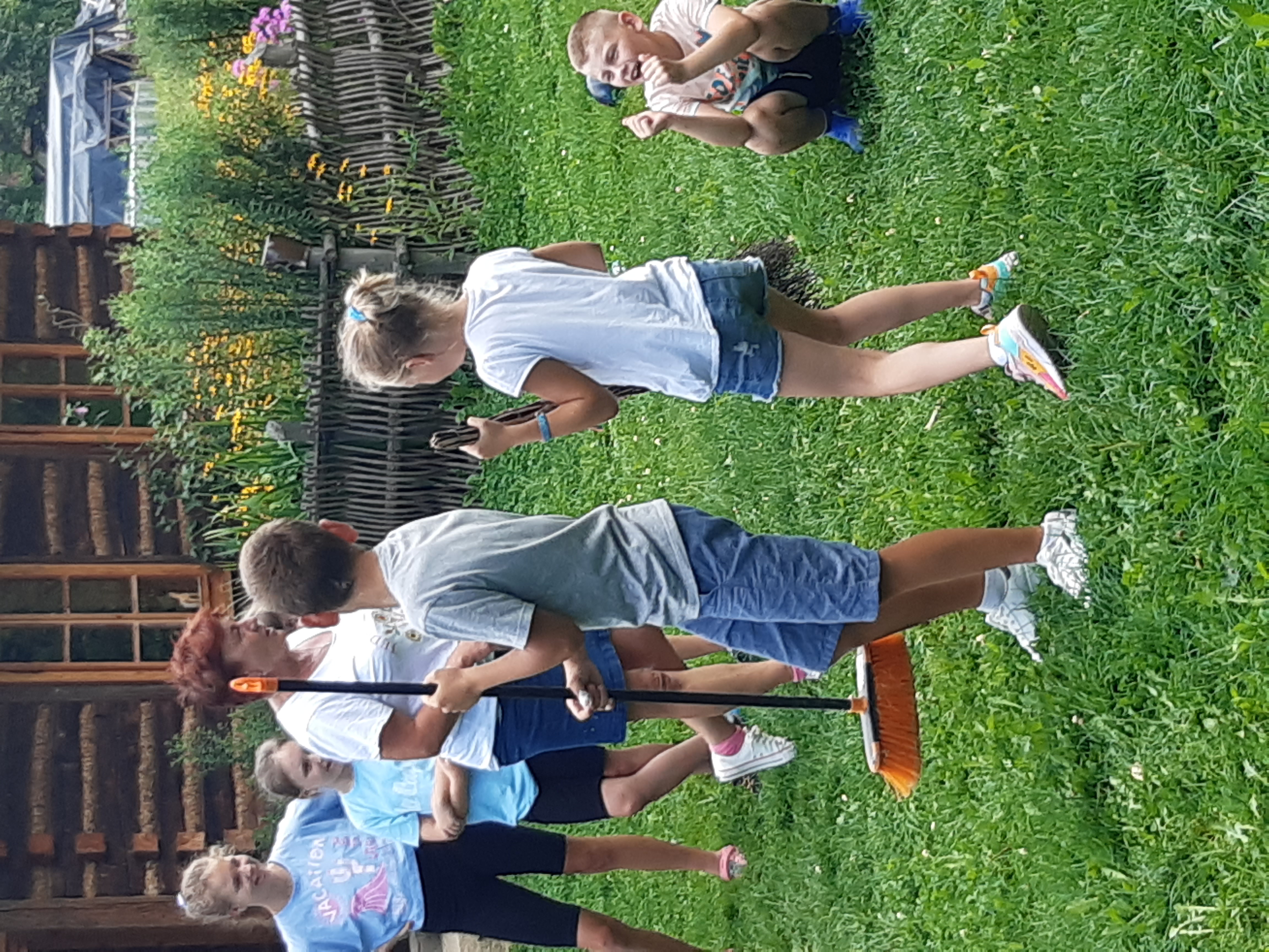 20230823 121206 80 DZIECI NA WYCIECZCE EDUKACYJNEJ W ZAGRODZIE „NA JĘDRZEJKÓWCE”