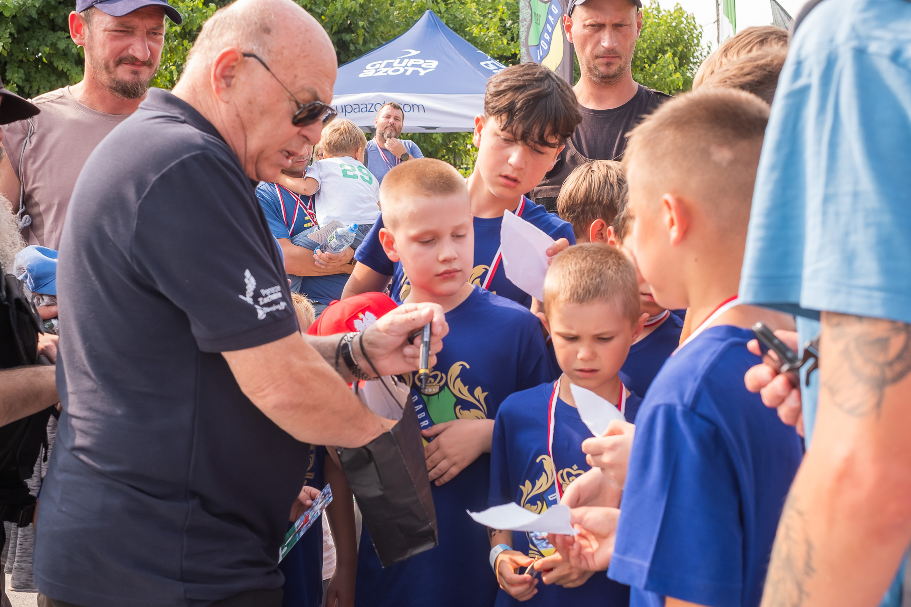 2461 Festyn Rodzinny organizowany przez klub Dąbrovia oraz Urząd Miejski w Dąbrowie Tarnowskiej