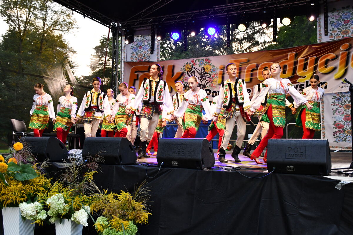 DSC 0653 71cf4414 Festiwal Zespołów Folklorystycznych