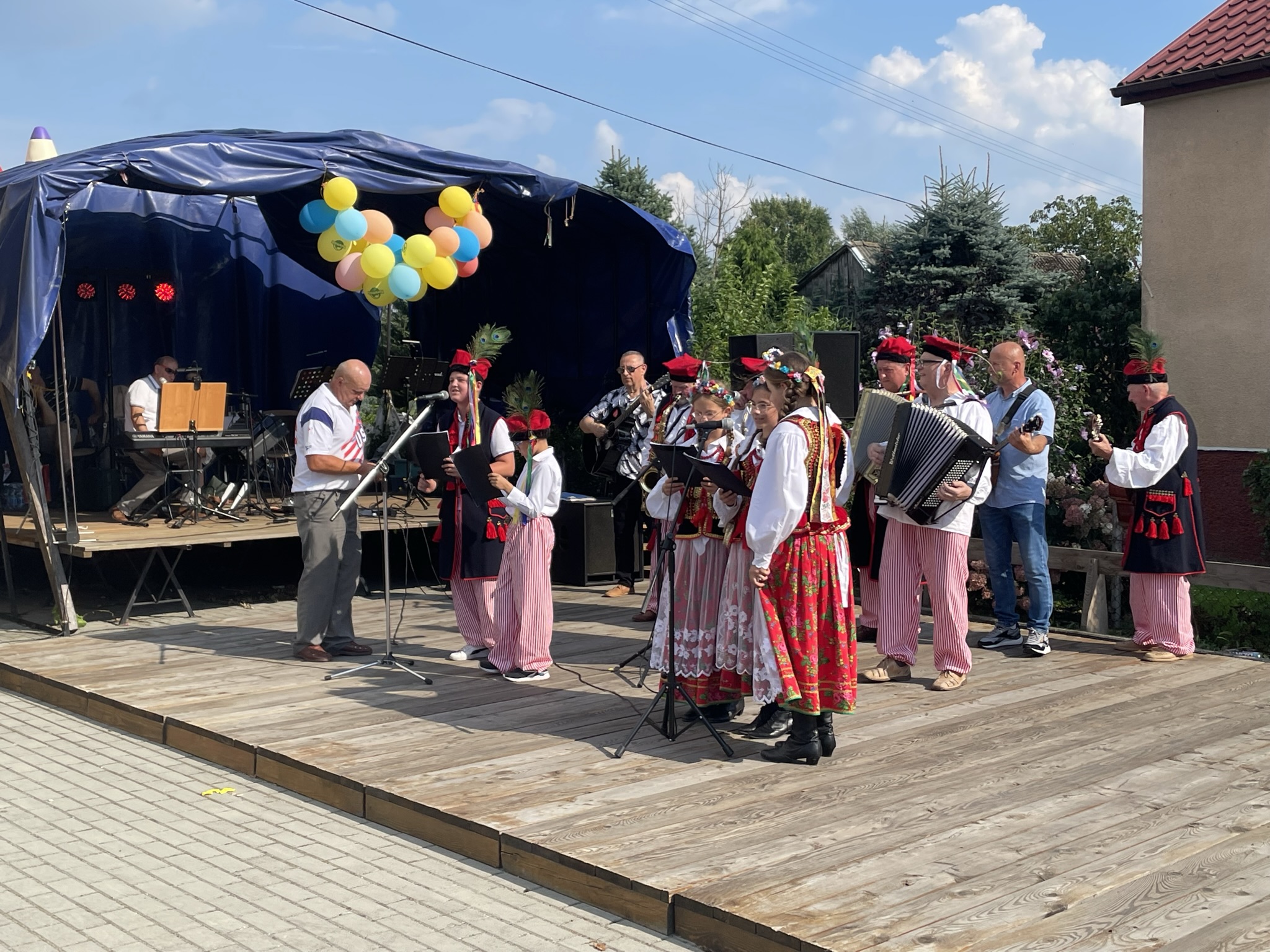 %name Obrzęd dożynkowy i festyn profilaktyczny w Gruszowie Wielkim