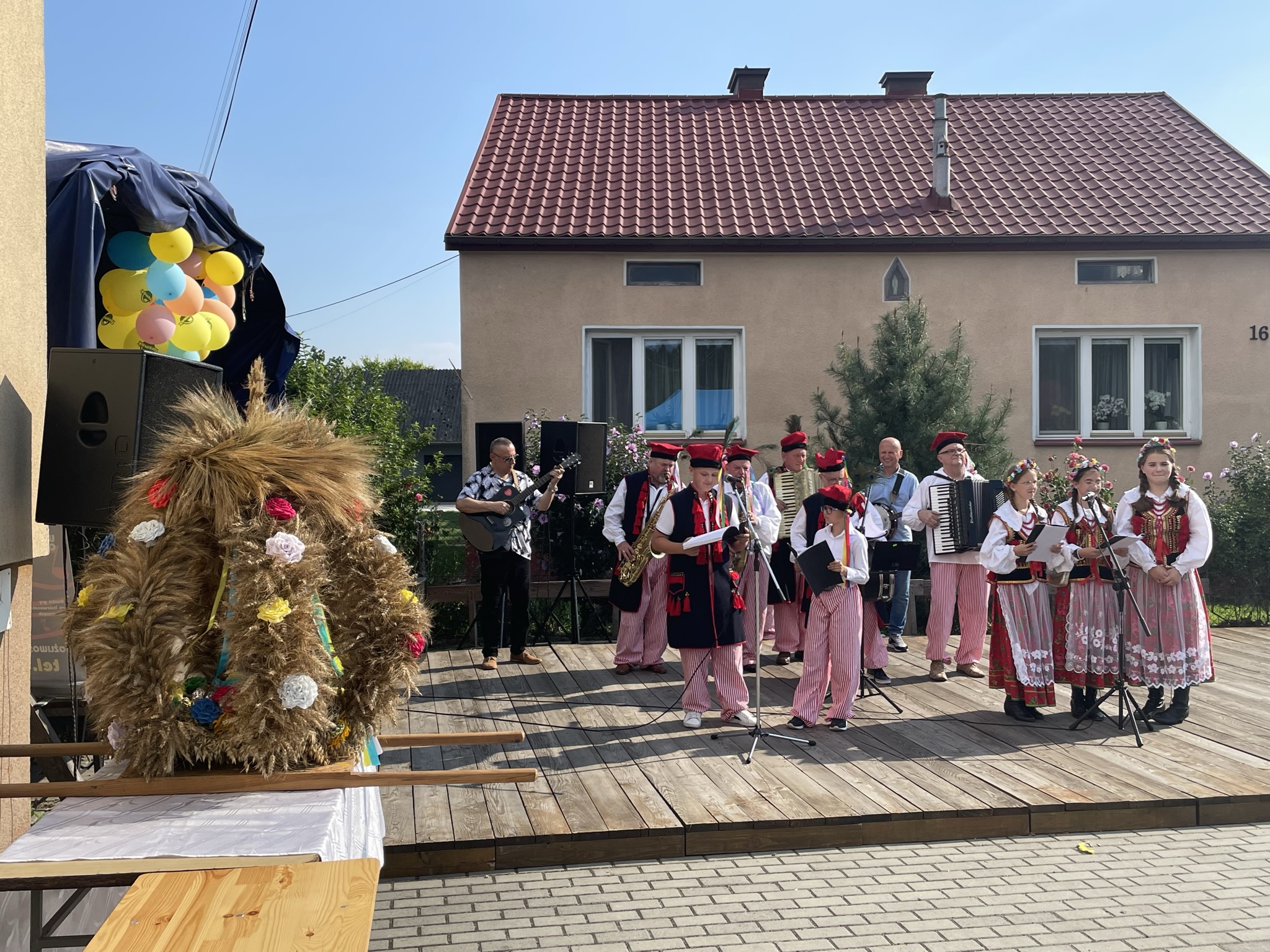 %name Obrzęd dożynkowy i festyn profilaktyczny w Gruszowie Wielkim