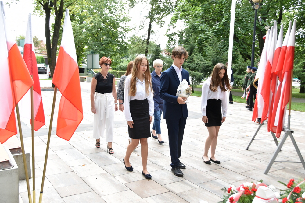13 DSC 0087 Uczczono pamięć poległych w II wojnie światowej