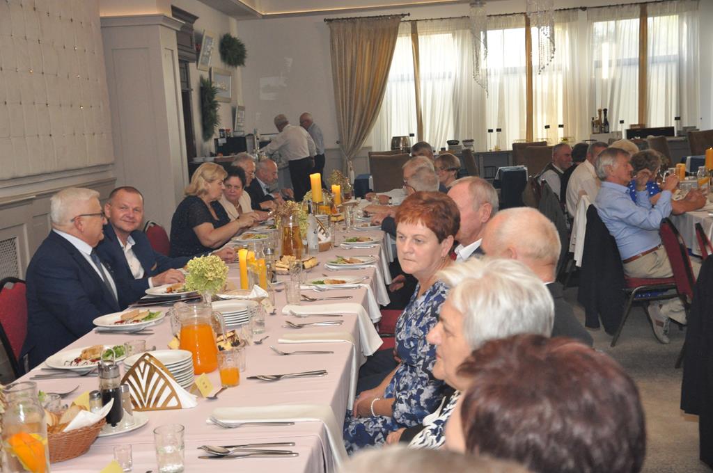 DSC 0090d Copy Dzień Seniora w dąbrowskim oddziale Polskiego Związku Emerytów, Rencistów i Inwalidów