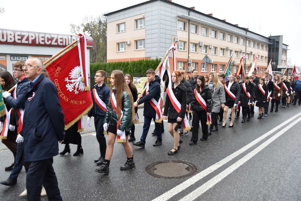 008 DSC 0632 Uroczyste obchody Święta Niepodległości w stolicy powiatu dąbrowskiego