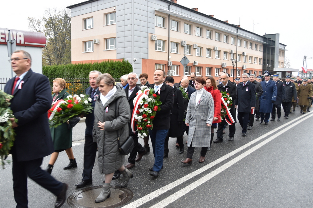 013 DSC 0654 Uroczyste obchody Święta Niepodległości w stolicy powiatu dąbrowskiego