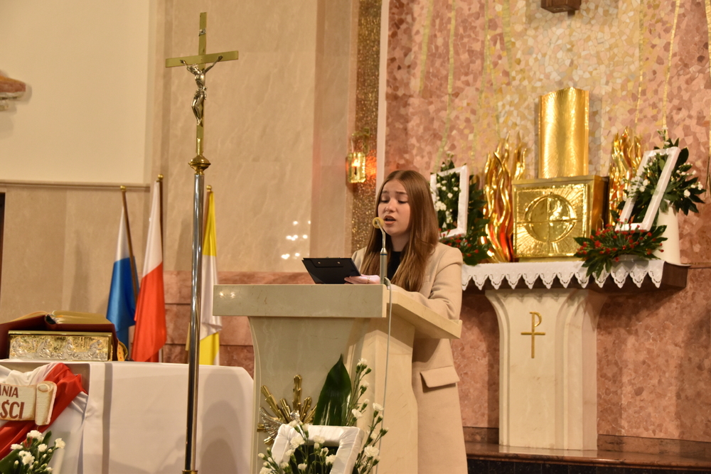 023 DSC 0693 Uroczyste obchody Święta Niepodległości w stolicy powiatu dąbrowskiego