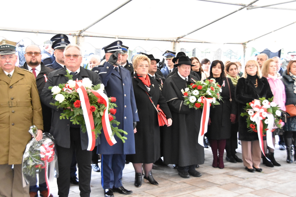 038 DSC 0736 Uroczyste obchody Święta Niepodległości w stolicy powiatu dąbrowskiego