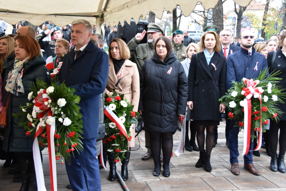040 DSC 0739 Uroczyste obchody Święta Niepodległości w stolicy powiatu dąbrowskiego